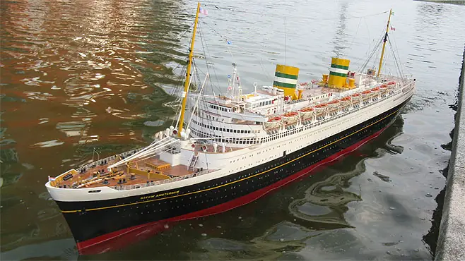 Scheepsmodel nieuw amsterdam