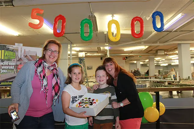 Feest mijlpaal taart prijzen moederdag facebook