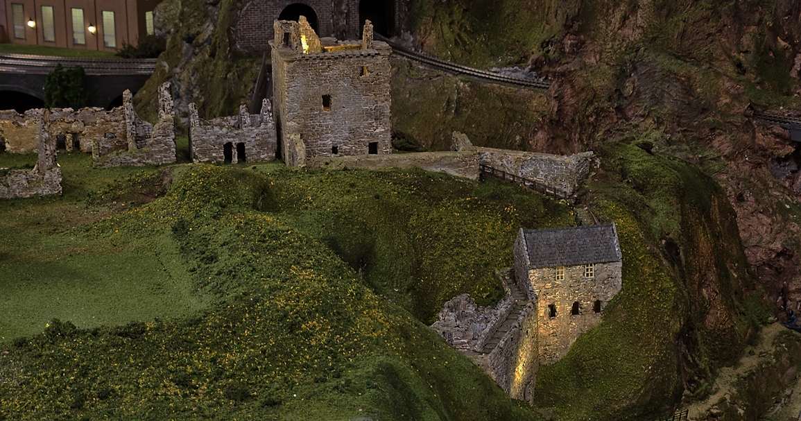 Dunnottar Castle by night